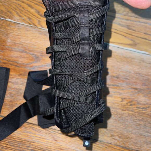 COREFLEX MARATHON ACTIVE lace up ankle support/never worn - Picture 4 of 5